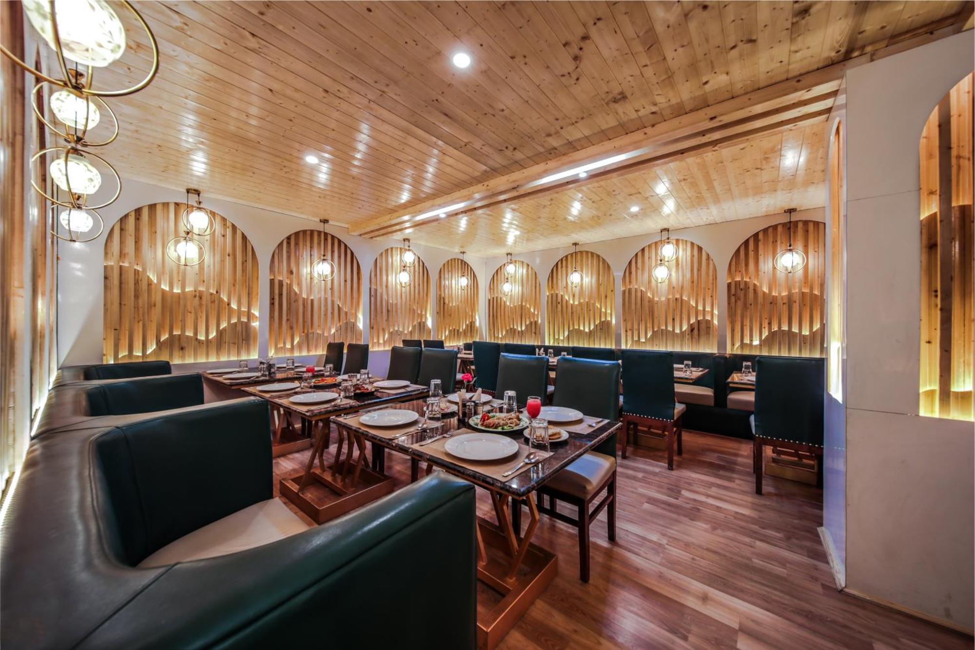 Hill River Resort - Central Heated & Air Cooled - Near Mall Road , Best Property Of Manali 2024- 2025 Buitenkant foto