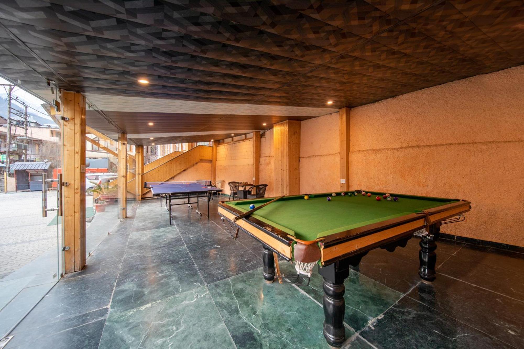 Hill River Resort - Central Heated & Air Cooled - Near Mall Road , Best Property Of Manali 2024- 2025 Buitenkant foto