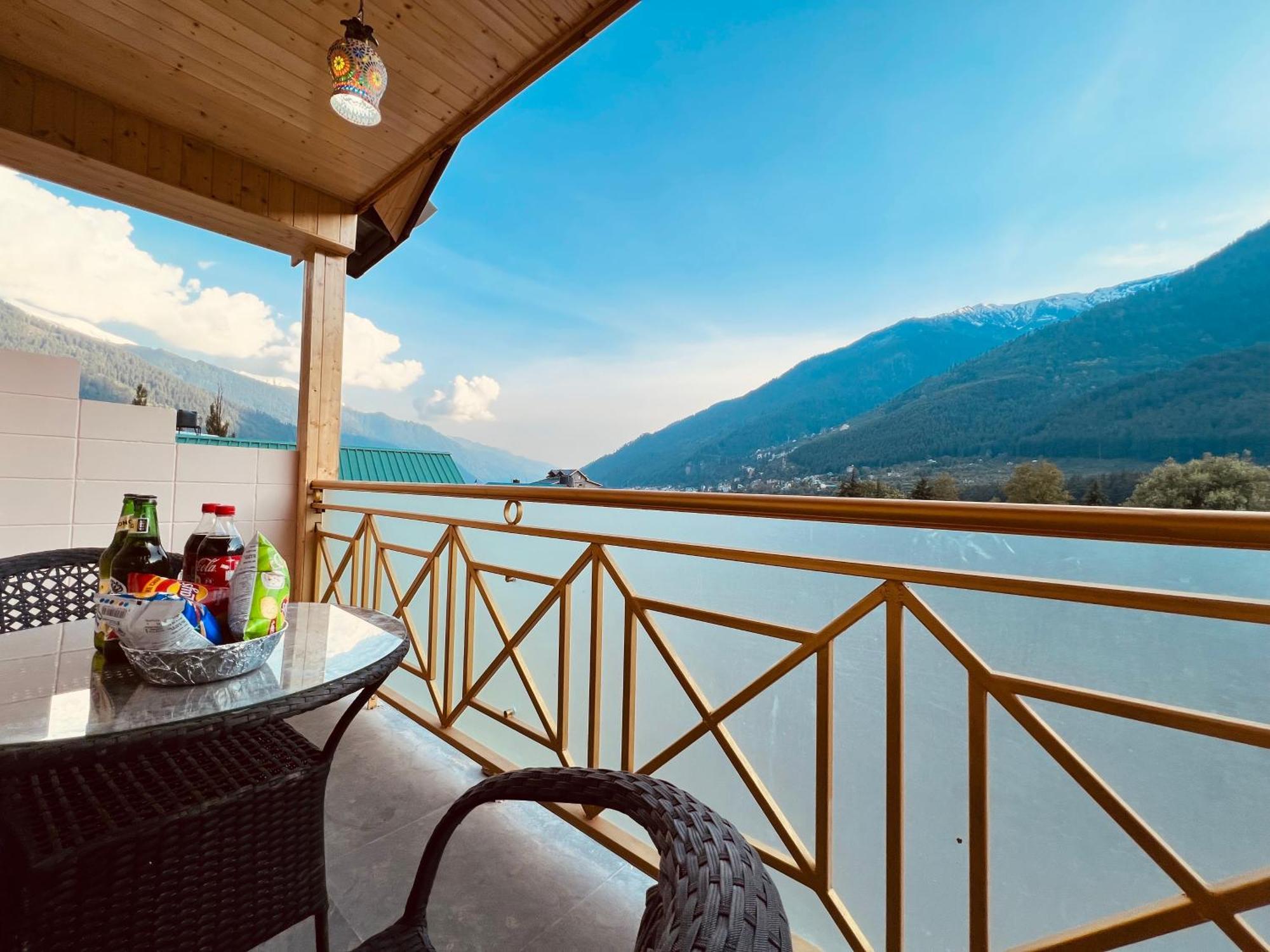Hill River Resort - Central Heated & Air Cooled - Near Mall Road , Best Property Of Manali 2024- 2025 Buitenkant foto