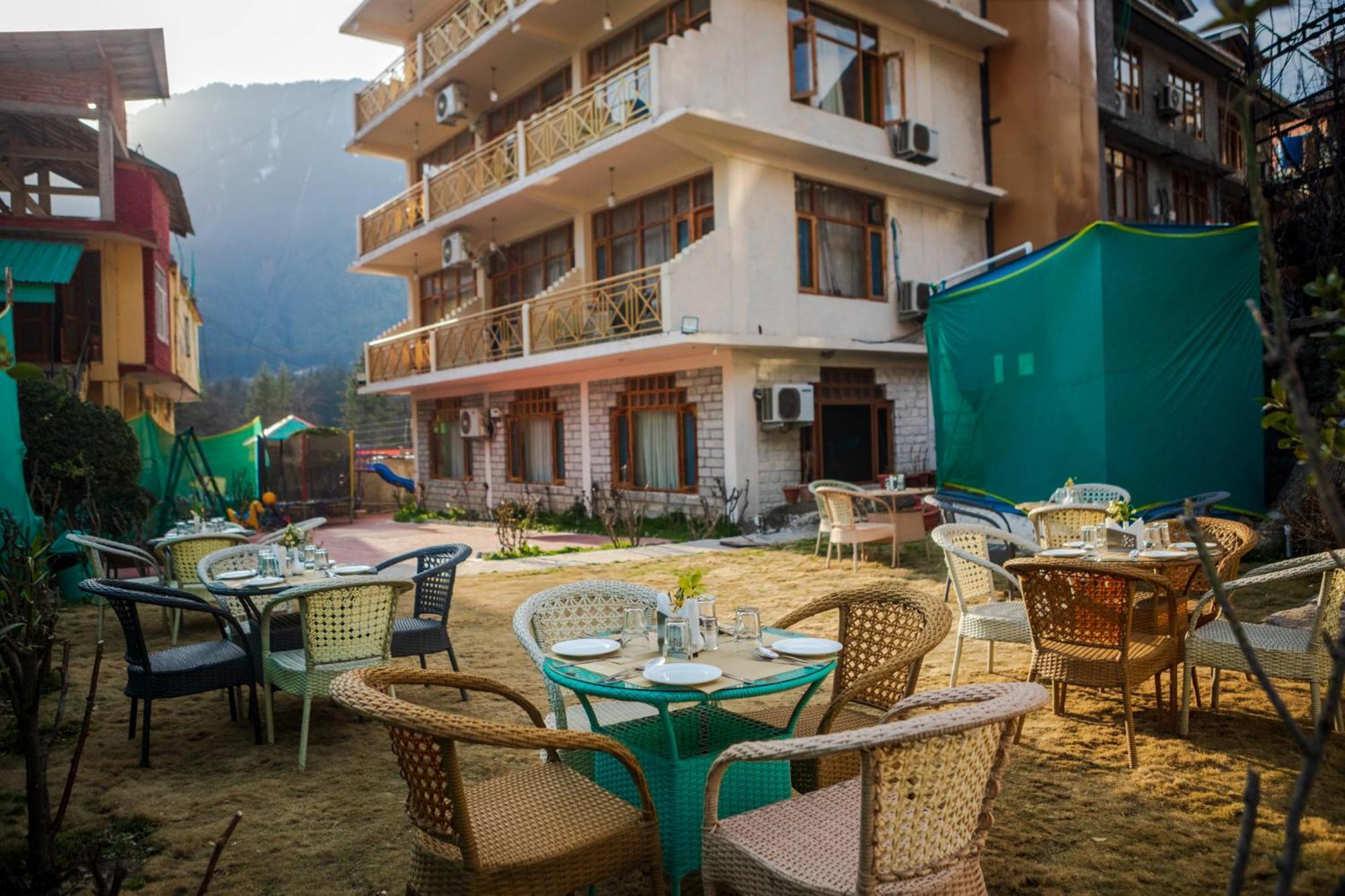 Hill River Resort - Central Heated & Air Cooled - Near Mall Road , Best Property Of Manali 2024- 2025 Buitenkant foto